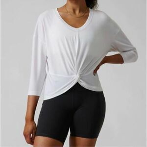 Athleta Embody Twist Front Top Size Small